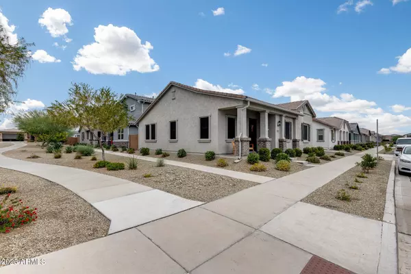 14180 W BRONCO Trail, Surprise, AZ 85387