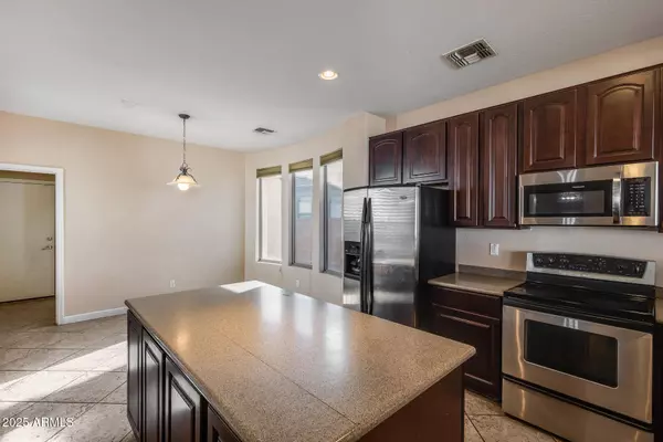 7720 S 22ND Lane, Phoenix, AZ 85041