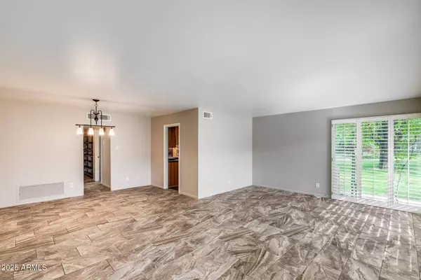 146 E CORONADO Road #40, Phoenix, AZ 85004