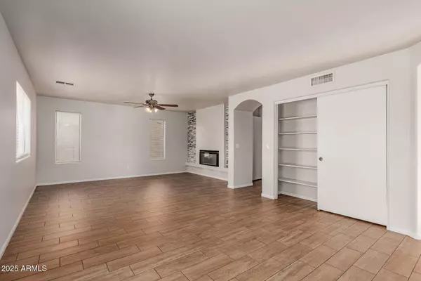 7738 S 47TH Lane, Laveen, AZ 85339