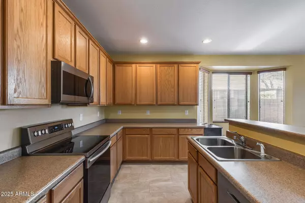 3327 S 257TH Drive, Buckeye, AZ 85326