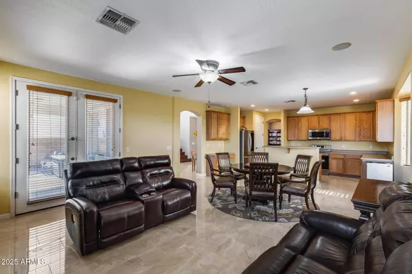 3327 S 257TH Drive, Buckeye, AZ 85326