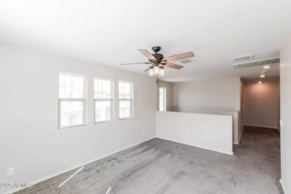 16235 W LA VENTILLA Way, Goodyear, AZ 85338