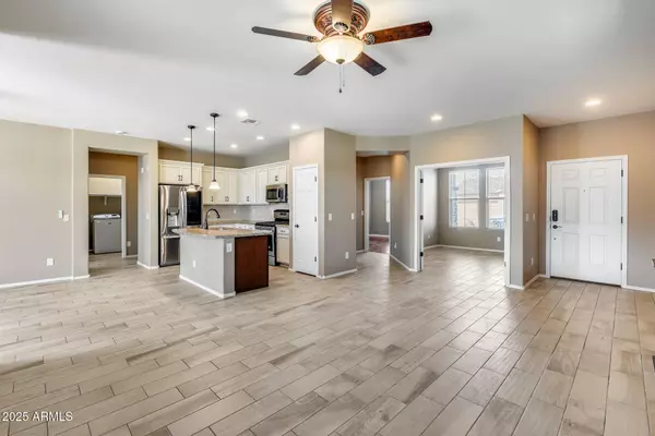 17957 W FAIRVIEW Street, Goodyear, AZ 85338