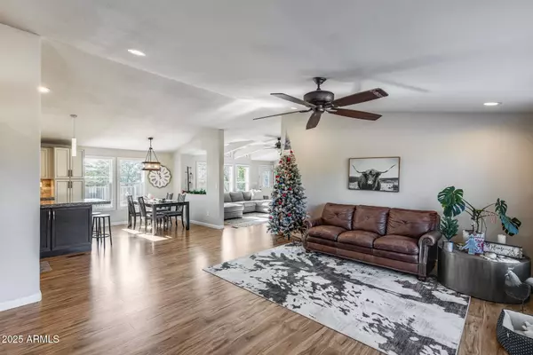 1815 E LA SALLE Road, Phoenix, AZ 85086