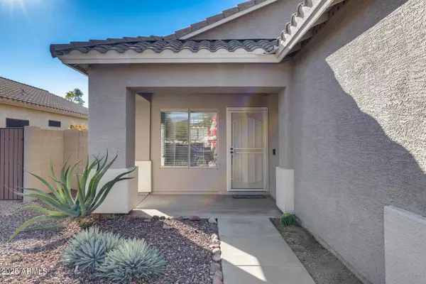 4043 W DESERT HOLLOW Drive, Phoenix, AZ 85083