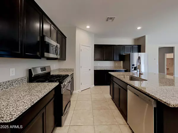 30388 W AMELIA Avenue, Buckeye, AZ 85396