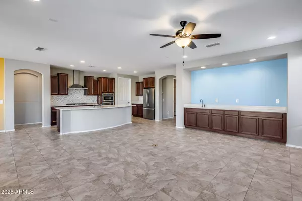 8060 W CINDER BROOK Way, Florence, AZ 85132