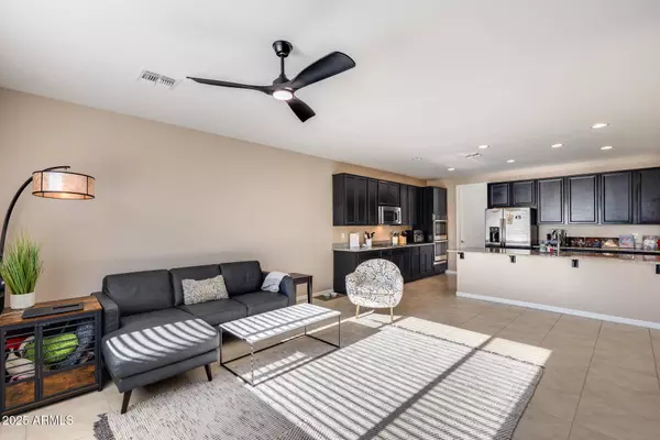 9925 E ORANGE GROVE Street, Florence, AZ 85132