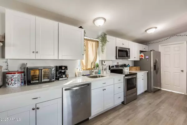 320 E MCKELLIPS Road #193, Mesa, AZ 85201