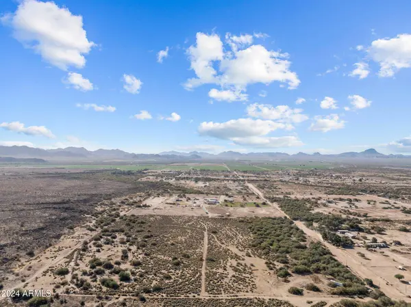 0 W Carver Road #Lot 5, Arlington, AZ 85322