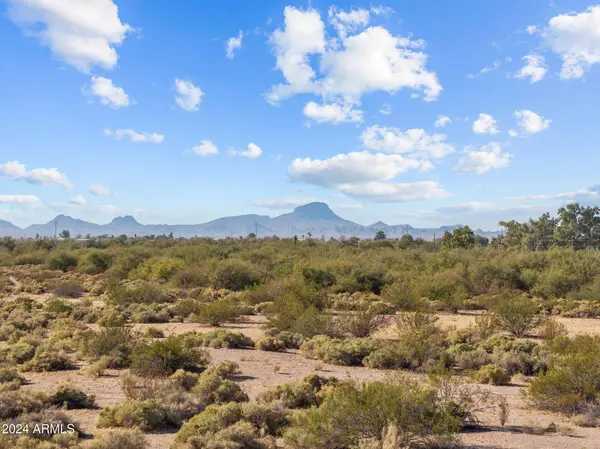 0 W Carver Road #Lot 3, Arlington, AZ 85322
