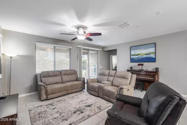 22070 N 97TH Glen, Peoria, AZ 85383