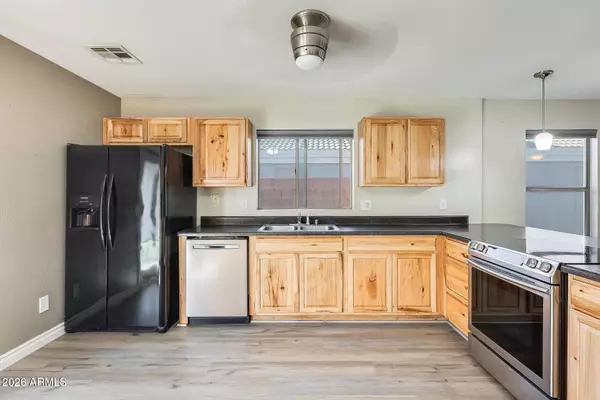 23189 W ASHLEIGH MARIE Drive, Buckeye, AZ 85326