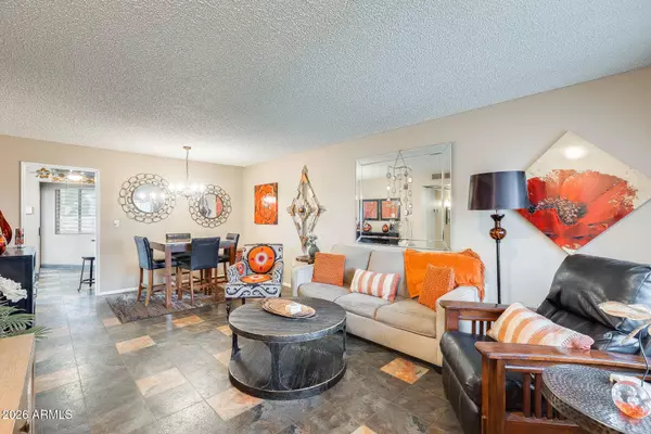 10879 W THUNDERBIRD Boulevard, Sun City, AZ 85351