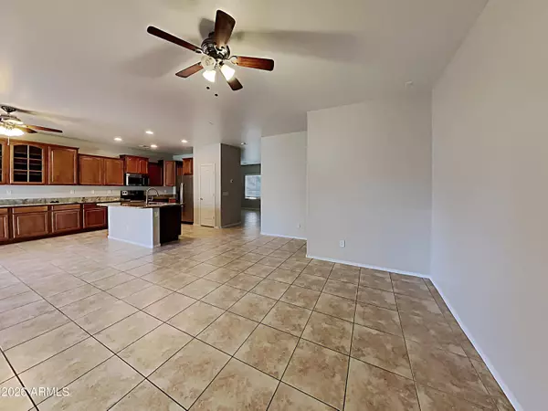 7716 S 70TH Lane, Laveen, AZ 85339