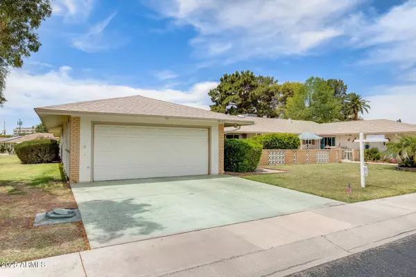 10137 W FORRESTER Drive, Sun City, AZ 85351