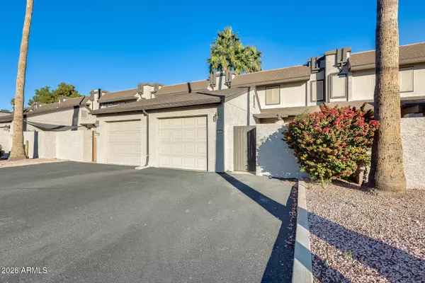 2338 W LINDNER Avenue #3, Mesa, AZ 85202