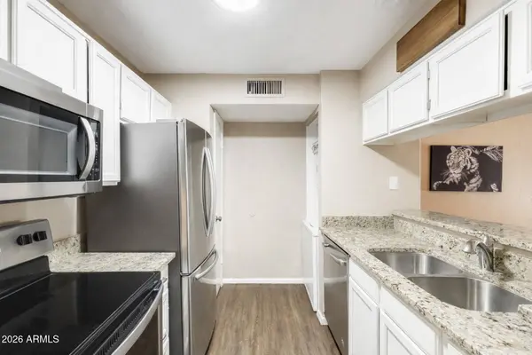 30 E BROWN Road #2040, Mesa, AZ 85201