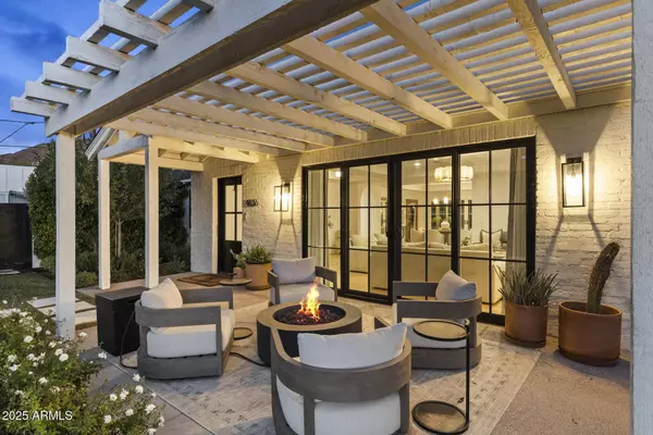 4636 E CALLE VENTURA --, Phoenix, AZ 85018