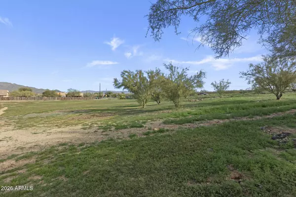 N 19th Avenue #-, Phoenix, AZ 85086