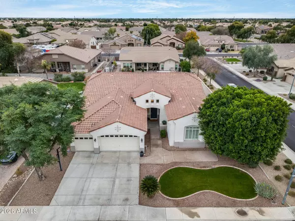 8641 W MARY ANN Drive, Peoria, AZ 85382