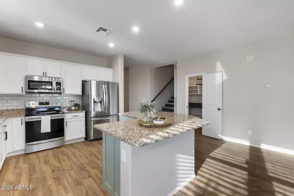 7531 W ROCK SPRINGS Drive, Peoria, AZ 85383