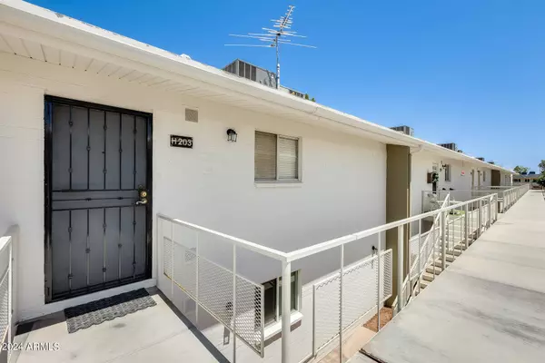 920 N 82ND Street #H203, Scottsdale, AZ 85257