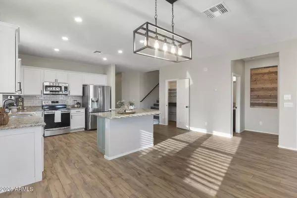 7531 W ROCK SPRINGS Drive, Peoria, AZ 85383