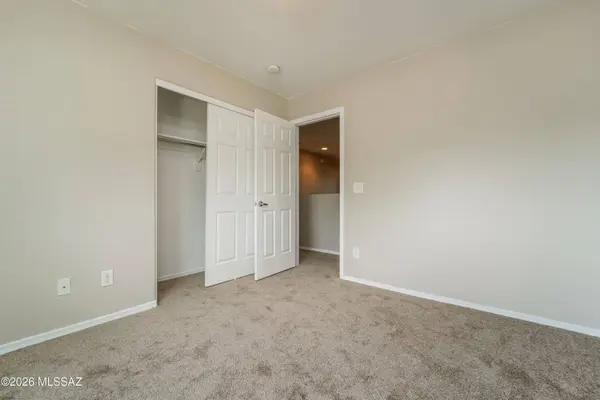 3751 E Bright View Street, Tucson, AZ 85706