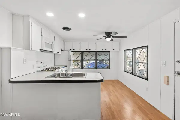 10540 E APACHE Trail #127, Apache Junction, AZ 85120