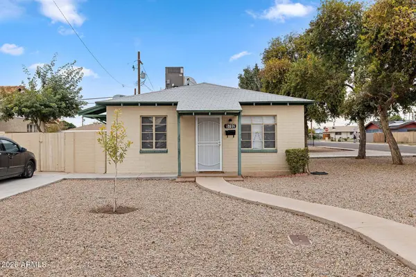 5702 W VISTA Avenue, Glendale, AZ 85301