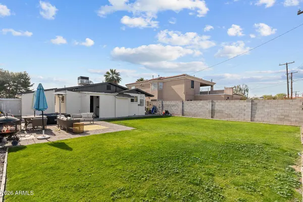 1006 E INDIANOLA Avenue, Phoenix, AZ 85014