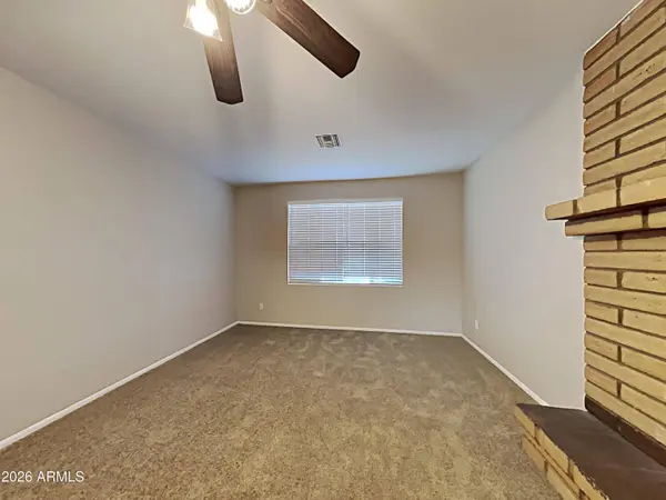 4569 W SHAW BUTTE Drive, Glendale, AZ 85304