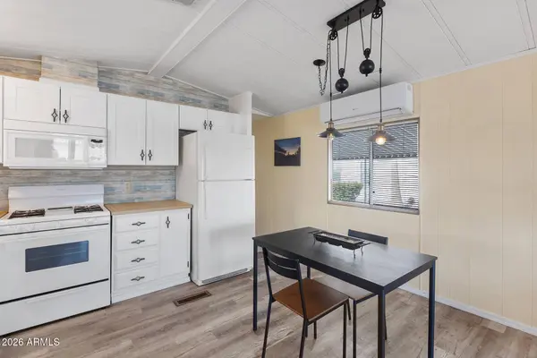 9427 E UNIVERSITY Drive #46, Mesa, AZ 85207