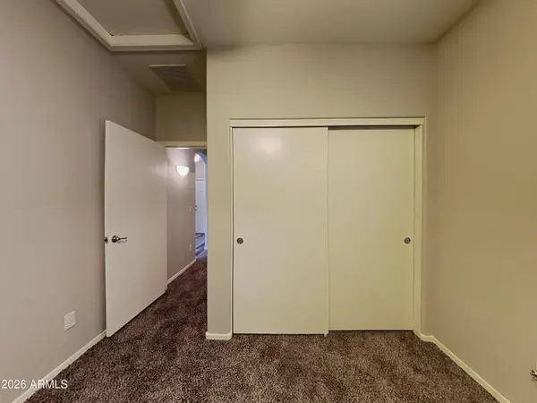 10114 E KILAREA Avenue, Mesa, AZ 85209