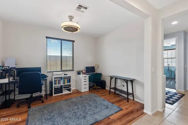 16636 W YUCATAN Drive, Surprise, AZ 85388