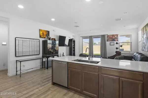 9432 W ATLANTIS Way, Tolleson, AZ 85353