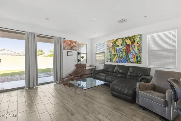 9432 W ATLANTIS Way, Tolleson, AZ 85353