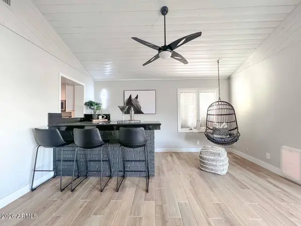 726 W 19TH Street, Tempe, AZ 85281