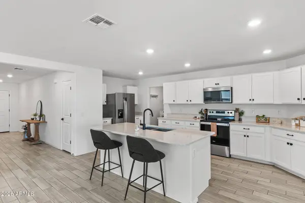 516 E MOUNTAIN VIEW Drive, Avondale, AZ 85323