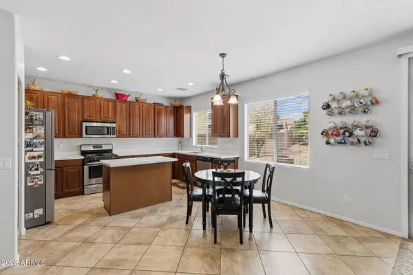 2212 W BLAYLOCK Drive, Phoenix, AZ 85085