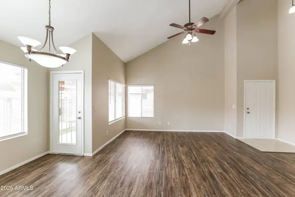 6629 W CHERYL Drive, Glendale, AZ 85302