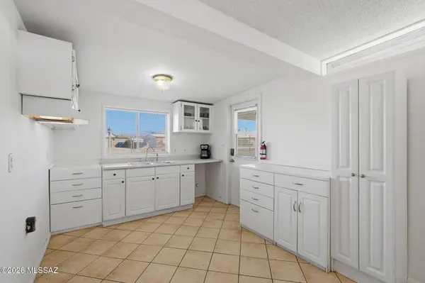1226 E Missouri Street, Tucson, AZ 85714