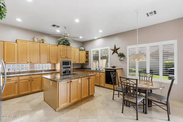 18735 N 83RD Lane, Peoria, AZ 85382