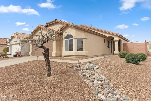 936 E MONTOYA Lane, Phoenix, AZ 85024