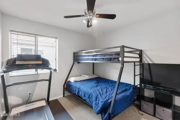 936 E MONTOYA Lane, Phoenix, AZ 85024