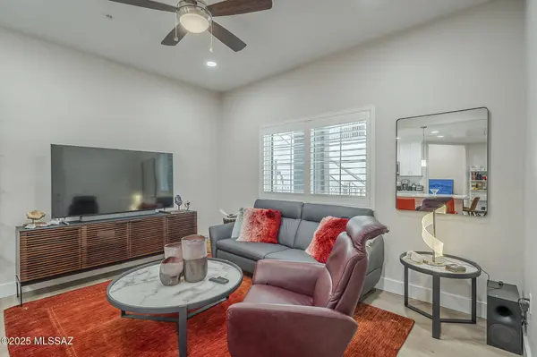 2038 E River Road #101, Tucson, AZ 85718