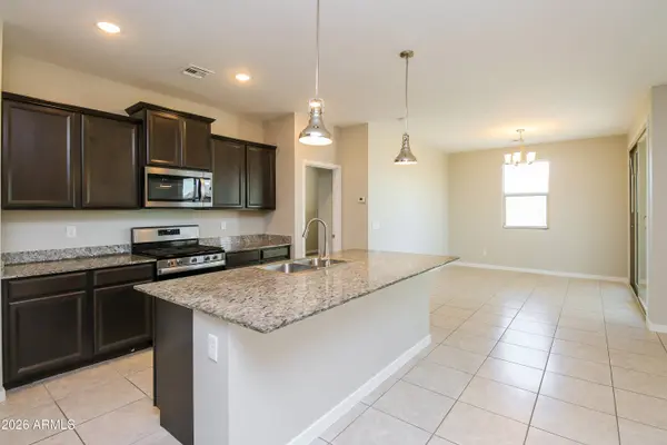 40454 W HENSLEY Way, Maricopa, AZ 85138