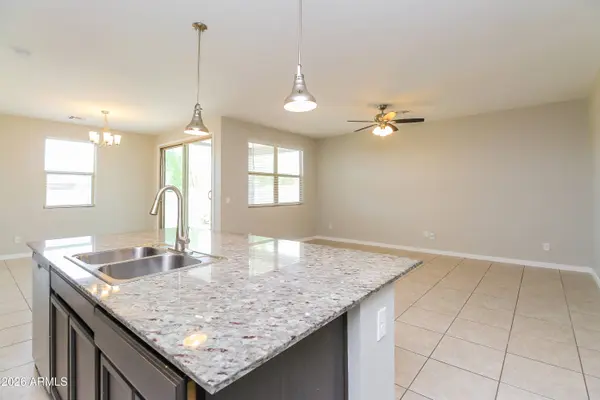 40454 W HENSLEY Way, Maricopa, AZ 85138